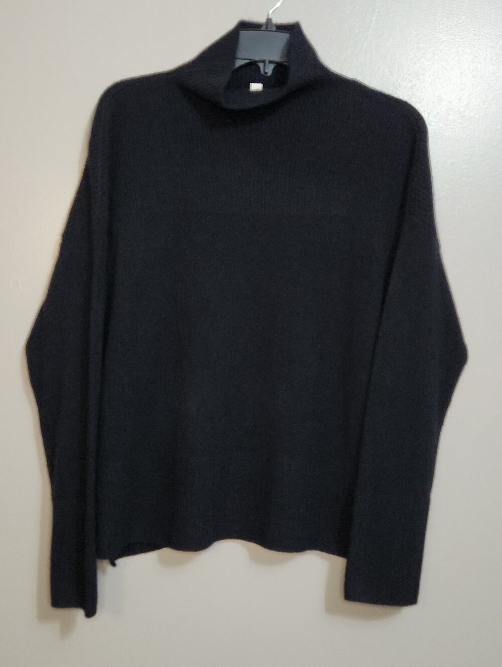 Garnet Hill Black 100% Cashmere Turtleneck Sweater Size Small